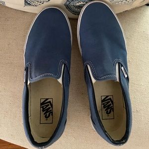 Vans unisex slip on shoes